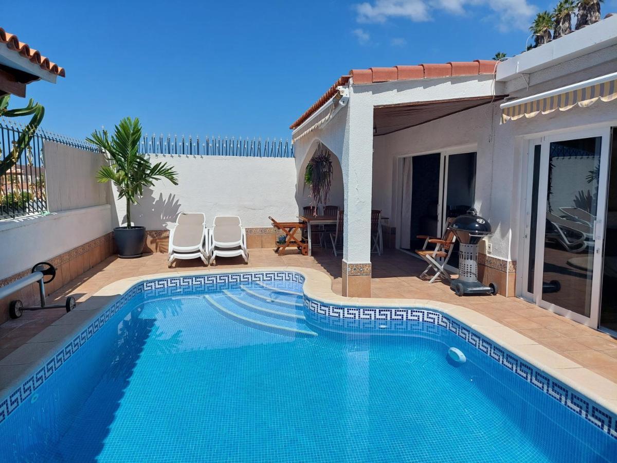 לוס כריסטיאנוס Beautiful Holiday Villa With Heated Private Pool, Los Cristianos מראה חיצוני תמונה