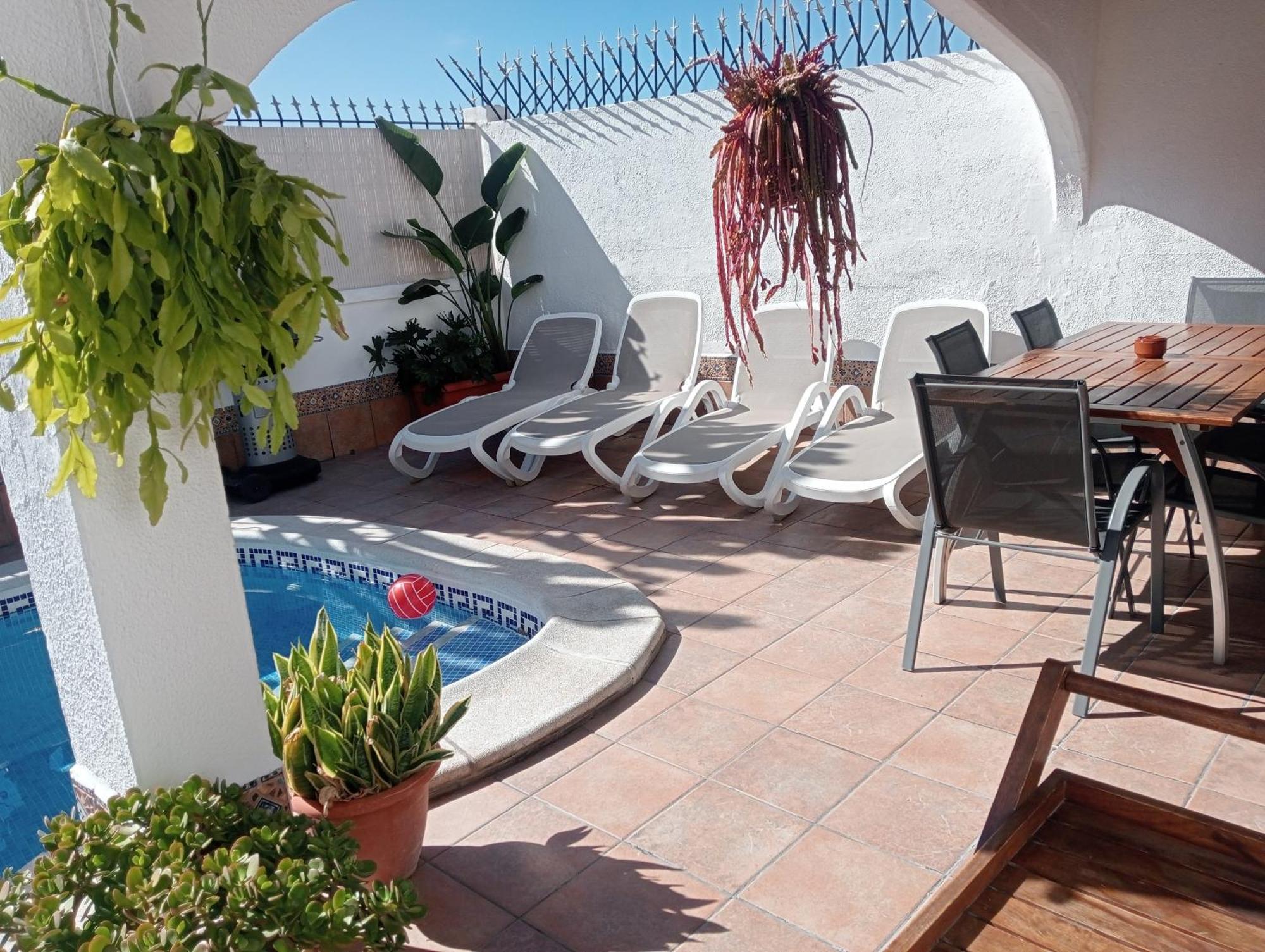 לוס כריסטיאנוס Beautiful Holiday Villa With Heated Private Pool, Los Cristianos מראה חיצוני תמונה