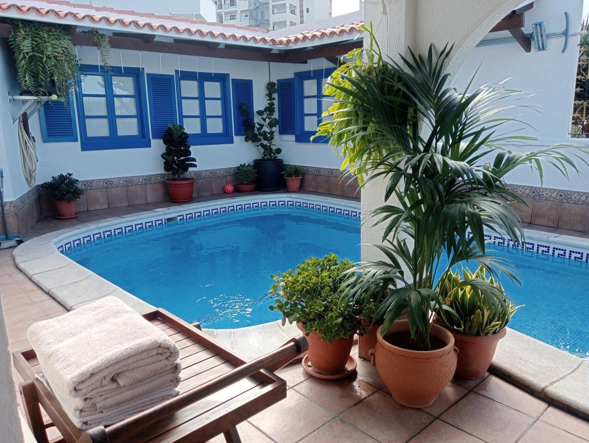 לוס כריסטיאנוס Beautiful Holiday Villa With Heated Private Pool, Los Cristianos מראה חיצוני תמונה