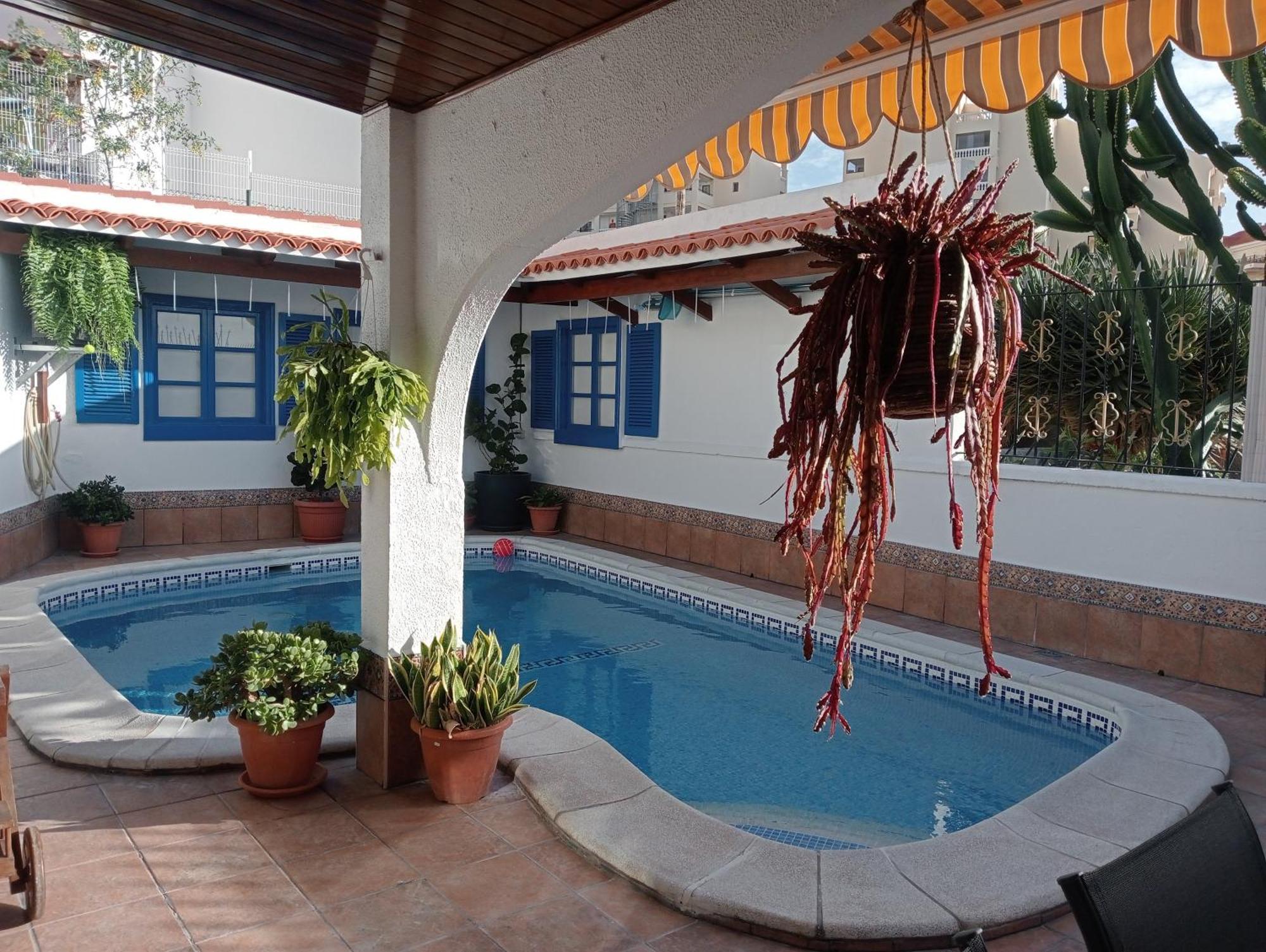 לוס כריסטיאנוס Beautiful Holiday Villa With Heated Private Pool, Los Cristianos מראה חיצוני תמונה